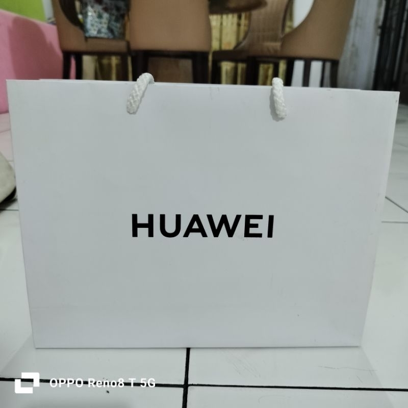 

HUAWEI Paperbag Authentic