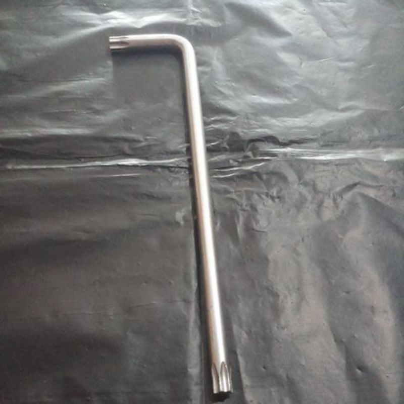 kunci L bintang t 50
