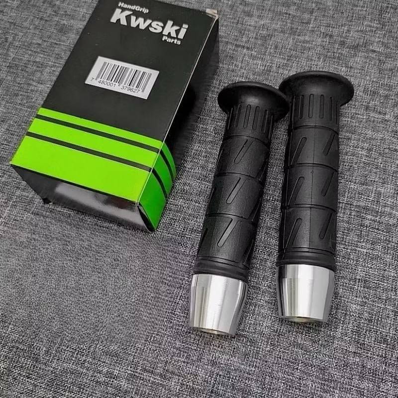HandGrip Set Kiri Kanan Model KAZE Empuk Sarung Gas Kiri Kanan Grip Motor Empuk Pemakaian Semua Moto