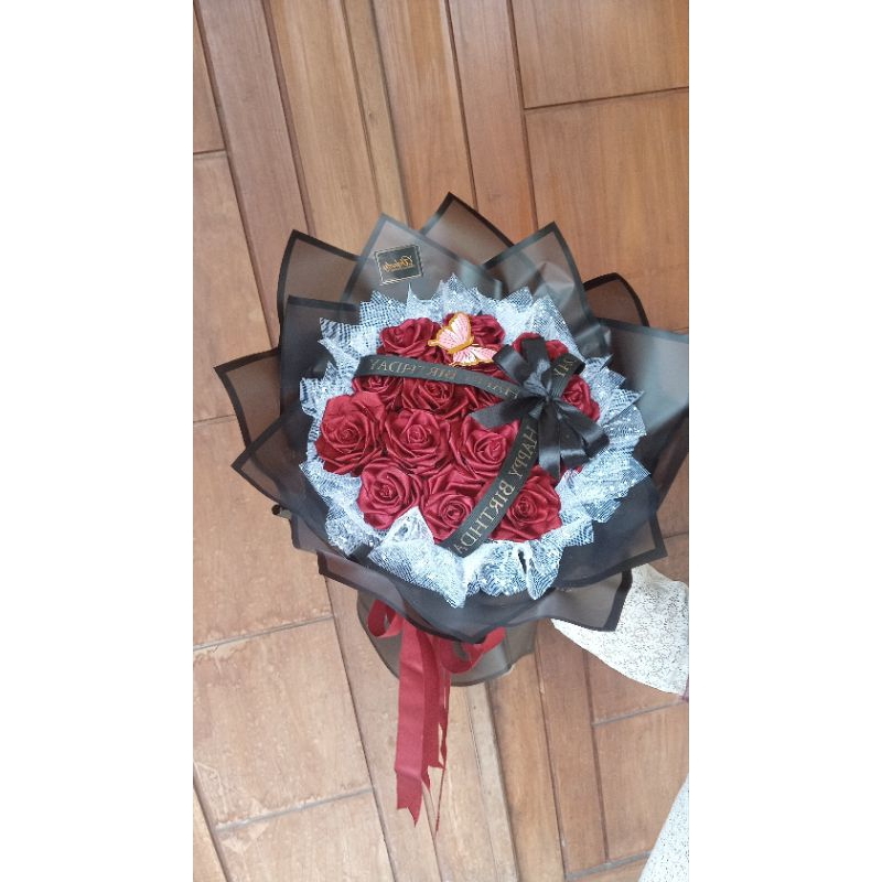 

buket bunga pita satin