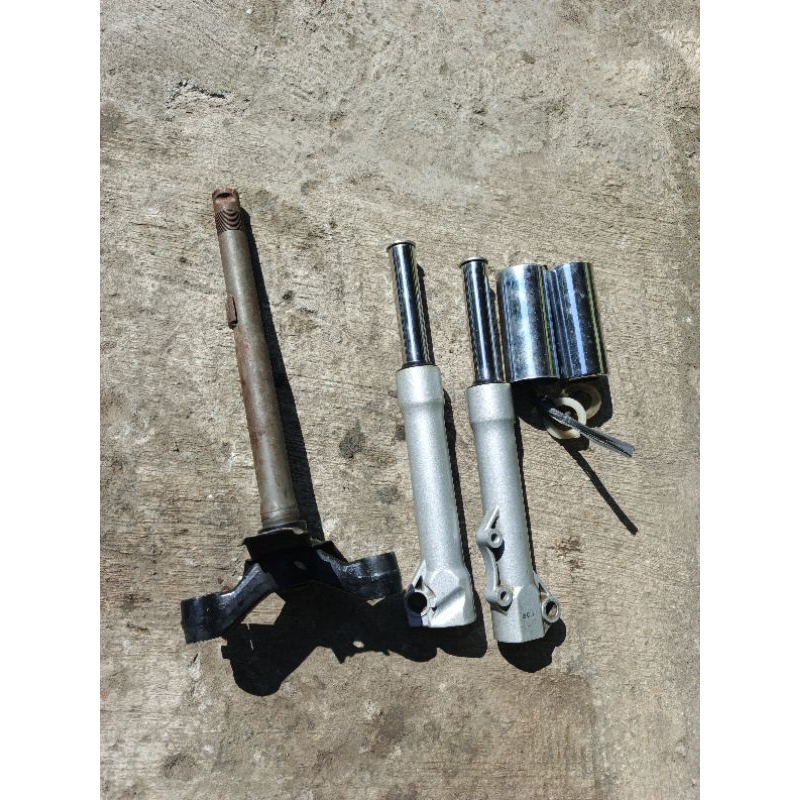 Shock Depan Piagggio Liberty ada minus pecah