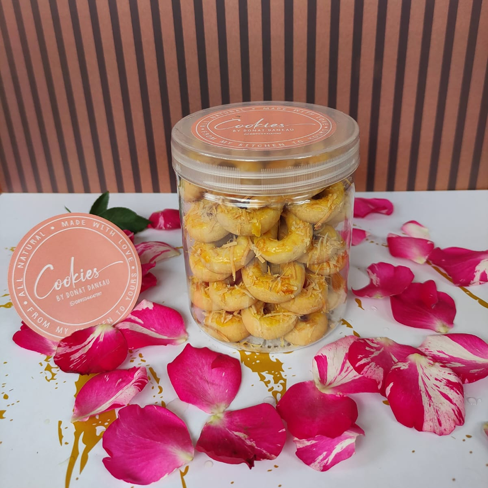

Kastengel Keju Edam Asli - Toples 600ml Kue Kering Keju