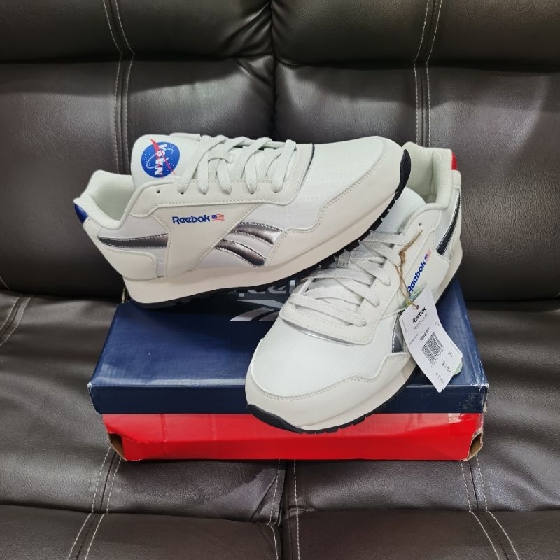 SEPATU R GLIDE NASA WHITE