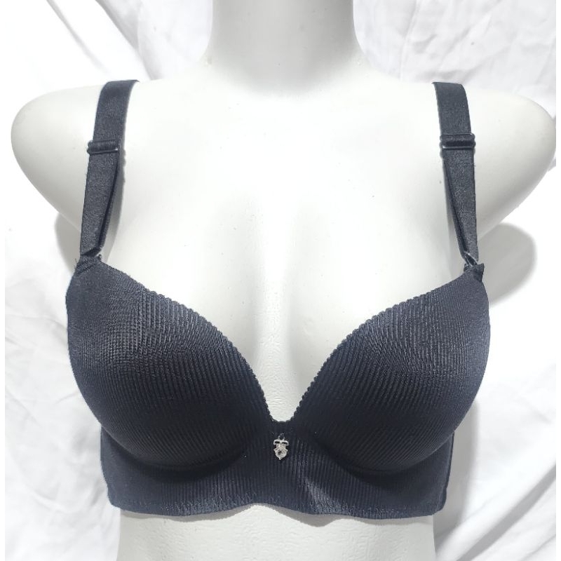 Obral Bra Seamless Busa Tebal dan Tipis Kondisi Bra Sesuai Foto size 32-42 Tanpa Kawat ary 6971