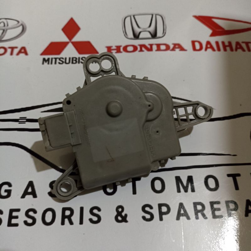 Servo Motor AC Hyundai Ori