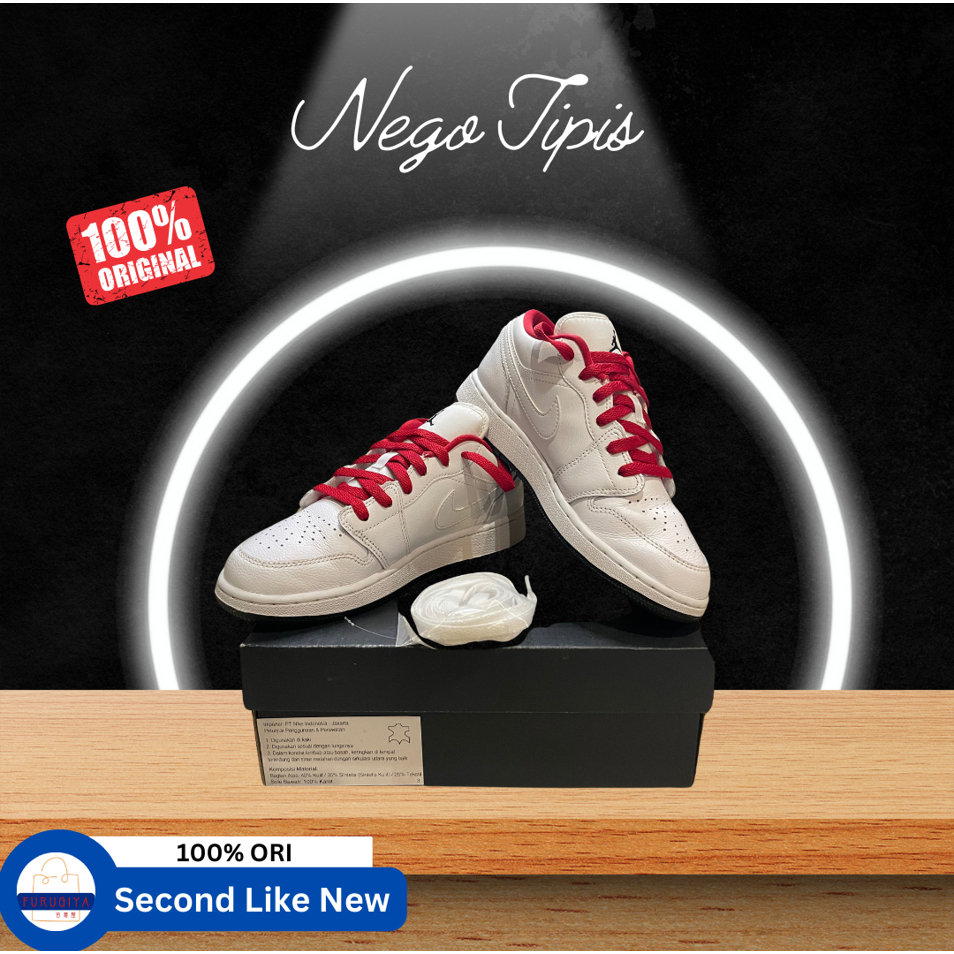 SEPATU AIR JORDAN 1 LOW GS