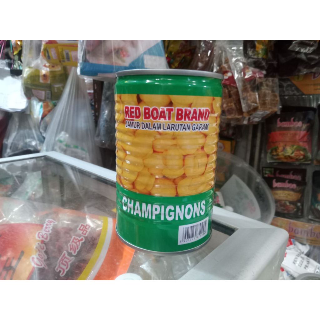 

Jamur Kaleng Brand Red Boat berat/isi 425gr
