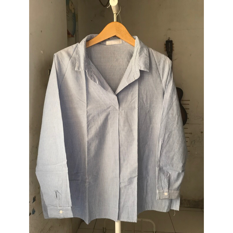 pl atasan salur wanita semi kemeja berkerah model nagita slavina