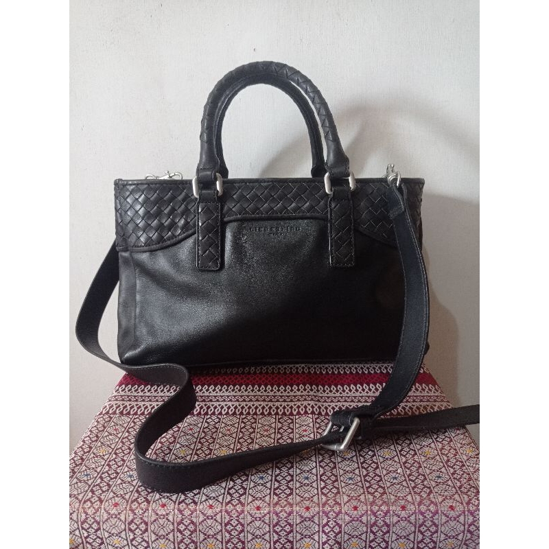 LIEBESKIND Tas selempang kulit asli preloved/second