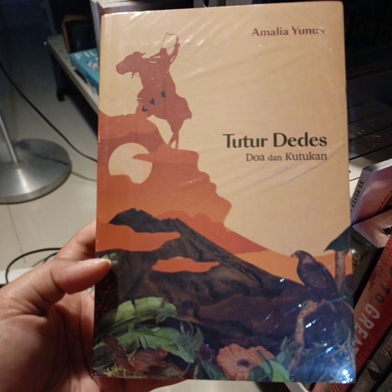 Tutur Dedes Doa dan Kutukan - Amalia Yunus