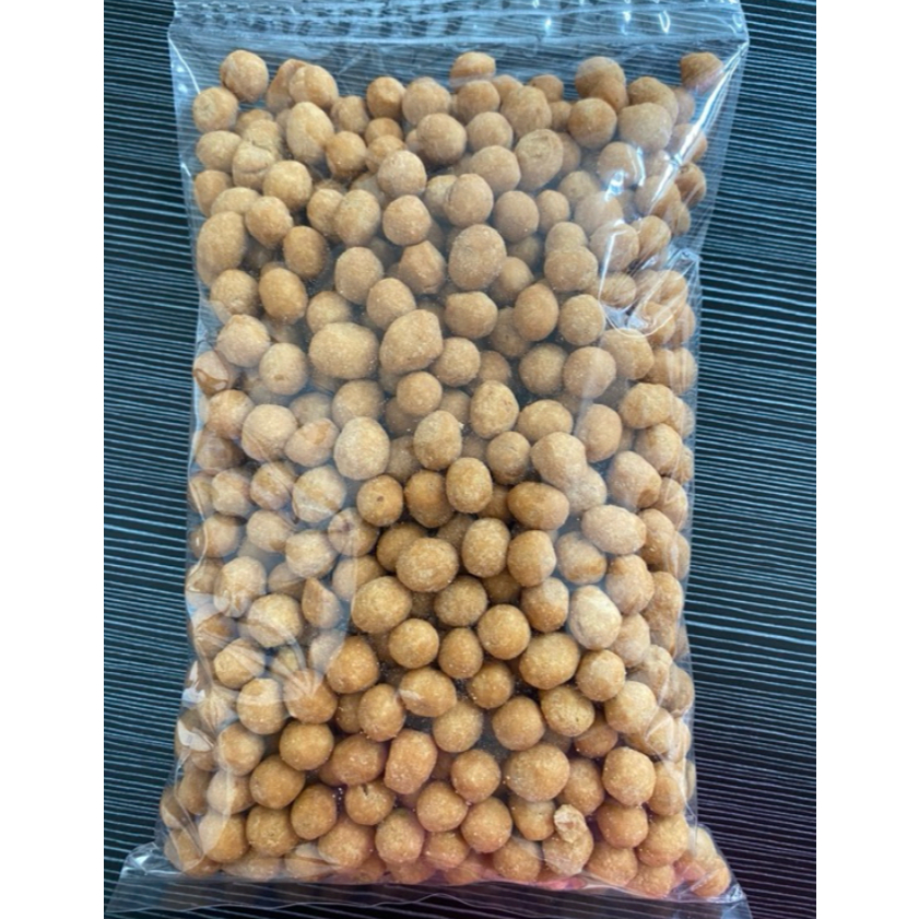 

Kacang Telur Premium 1kg – Renyah, Gurih, Balutan Telur yang Bikin Ketagihan!