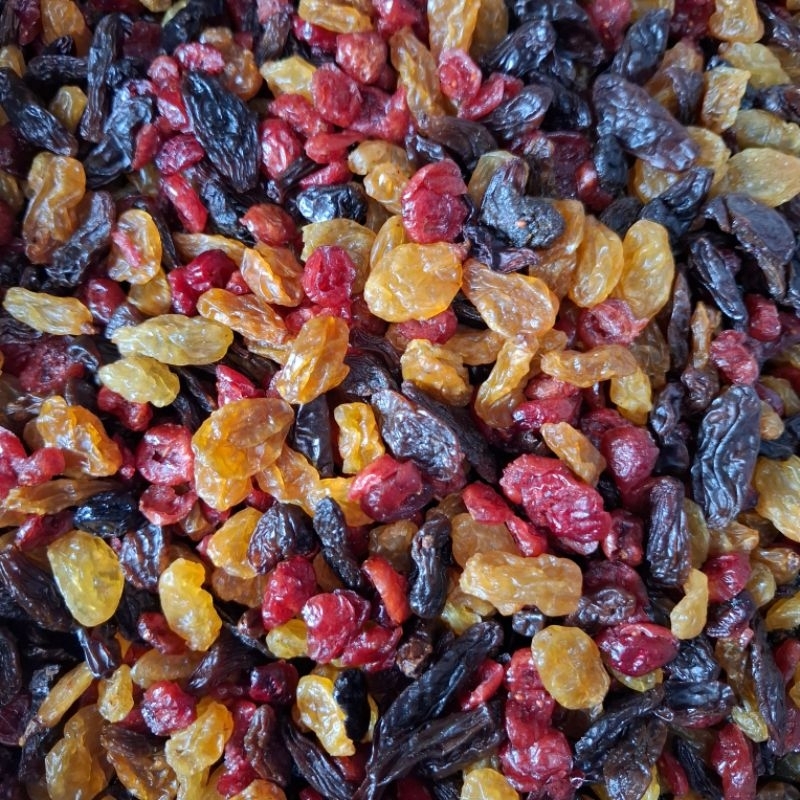 

Mix fruits 5 macam buah kering : apricot, cranberry, blueberry, kismis hitam, kismis kuning. buah kering manisan cemilan sehat berat 100 dan 200gr sudah halal mui dan bpom kismis murah