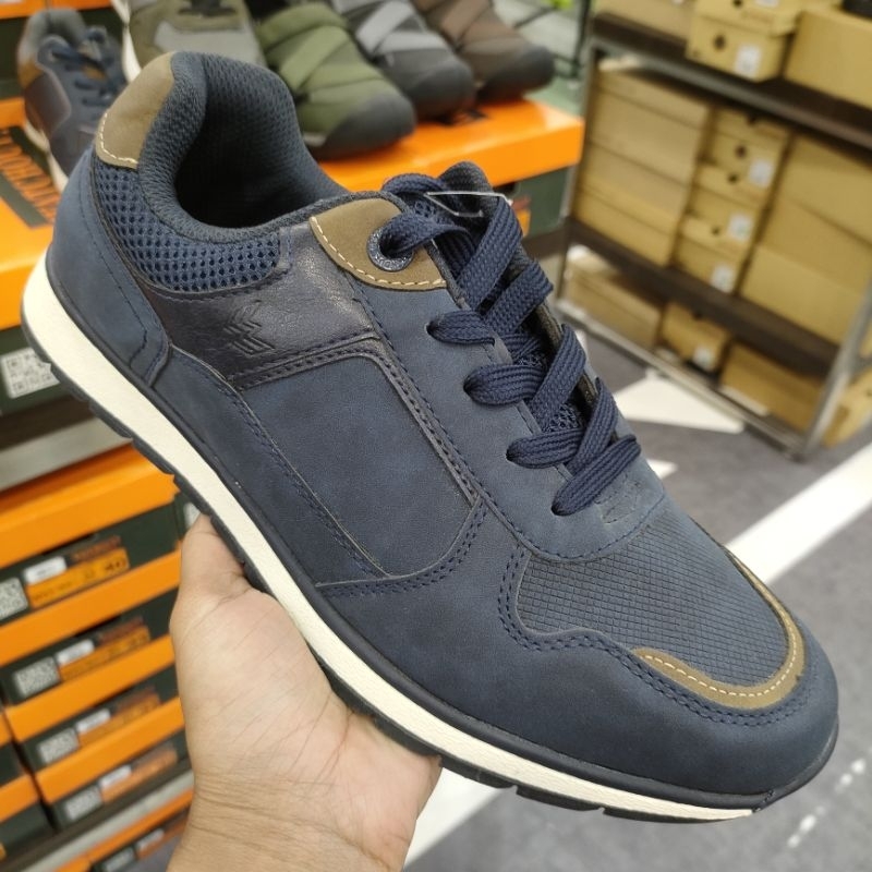Sepatu Pria Casual Watchout