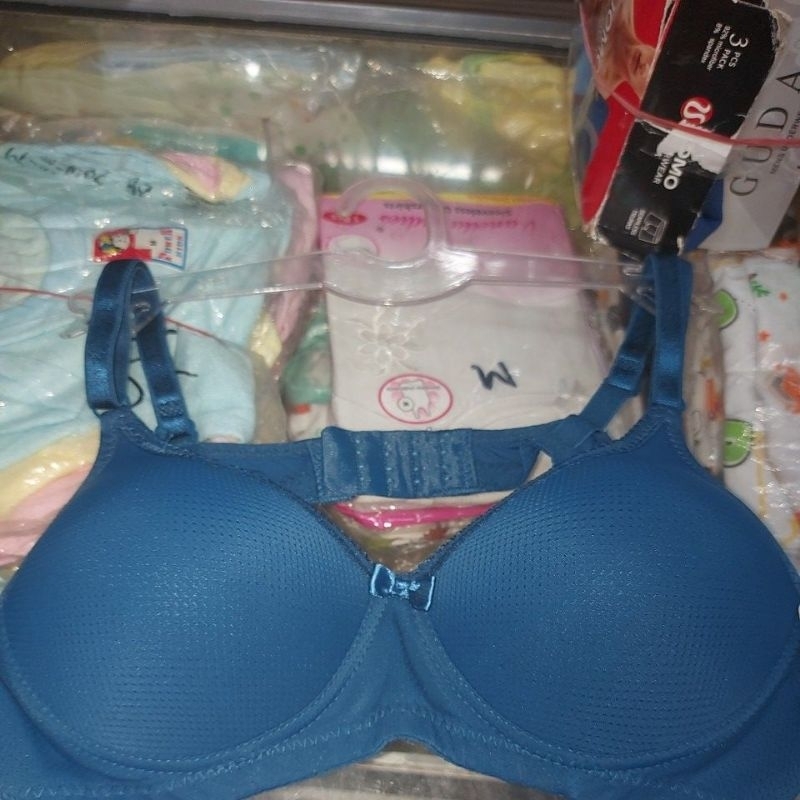 bra elena tanpa kawat pakai busa