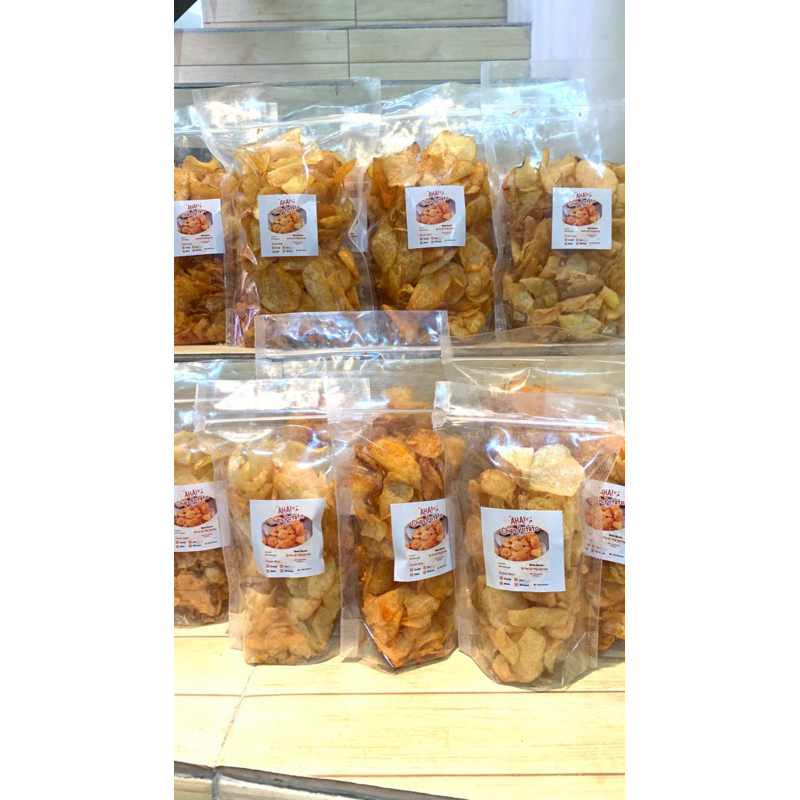 

keripik kentang asli ll cemilan keripik kentang serut ll keripik kentang balado ll keripik kentang keju