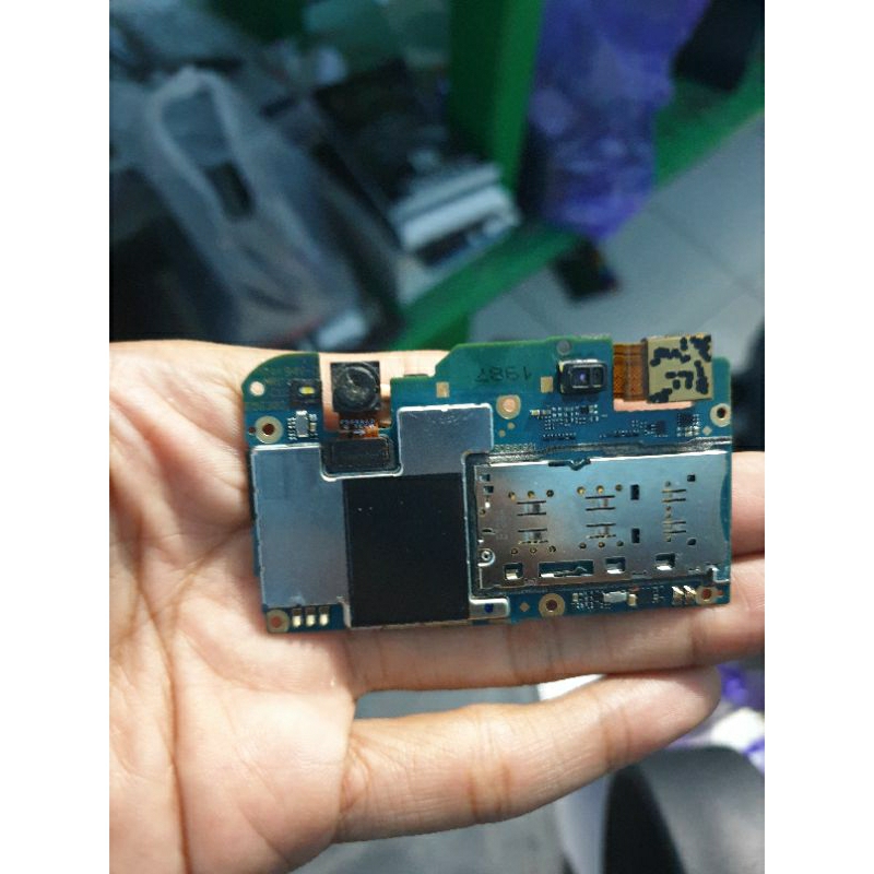 OPPO A39 RAM 3)32 HIDUP NORMAL