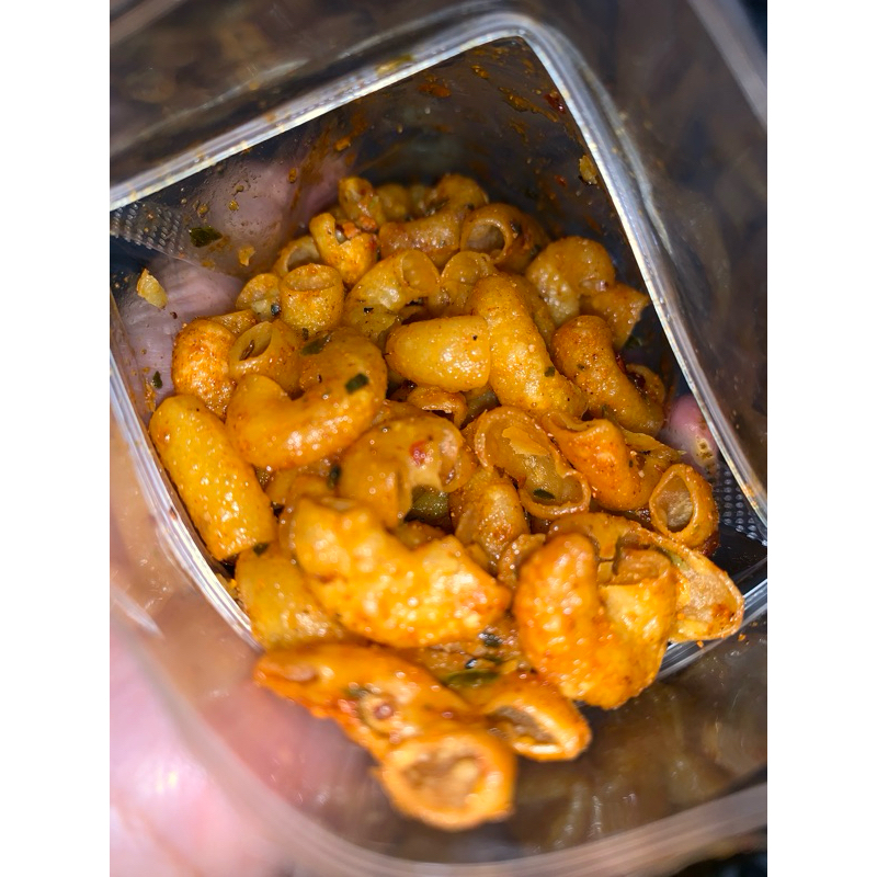 

MAKARONI CIKRUH KEMASAN 150gram RASA PEDAS DAUN JERUK