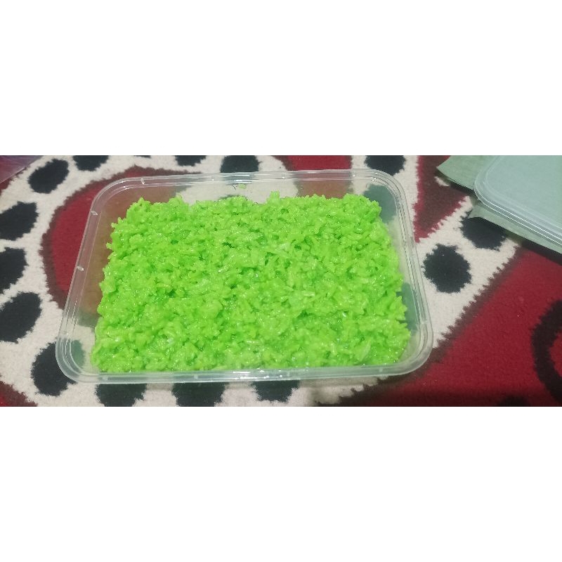 

Tape Ketan Hijau