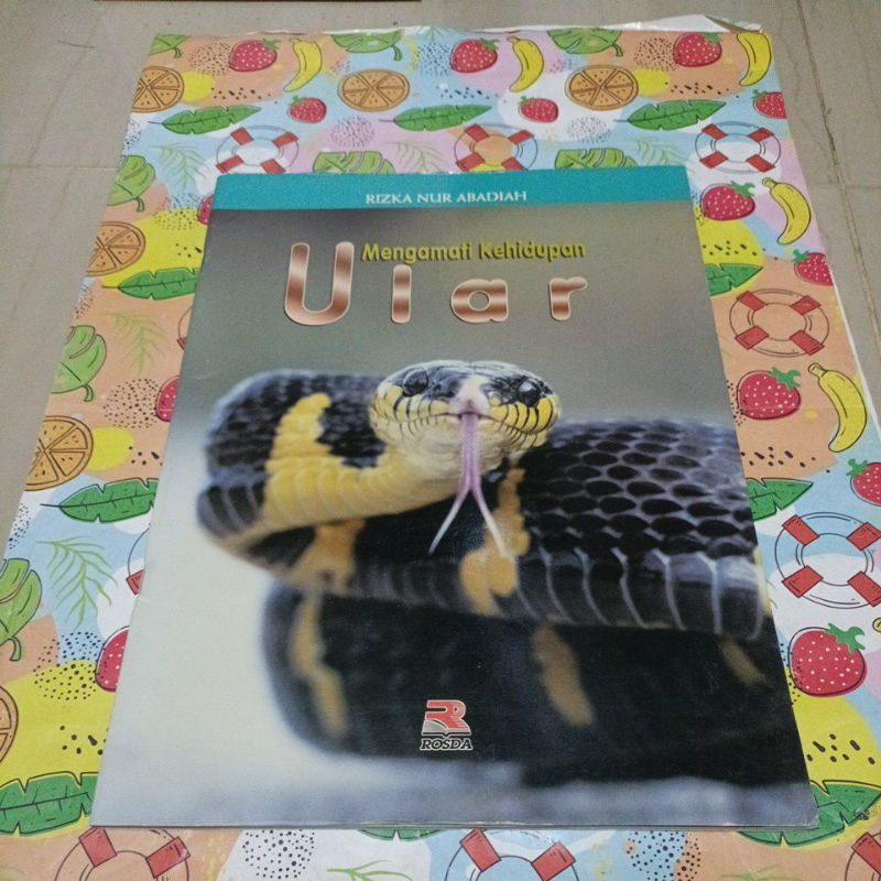Buku Pengetahuan anak - Mengamati Kehidupan Ular