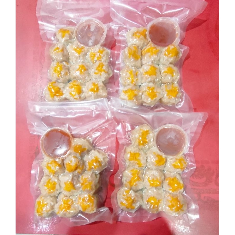 

Dimsum siomay babi udang no MSG homemade isi 10 pcs frozen pack