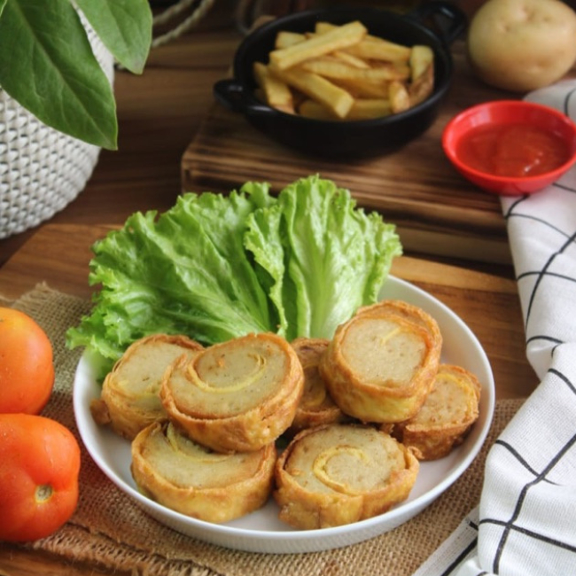 

(SMM) Ayoma Rolade Ayam Isi 9PC- Chicken Rolade 225GRAM