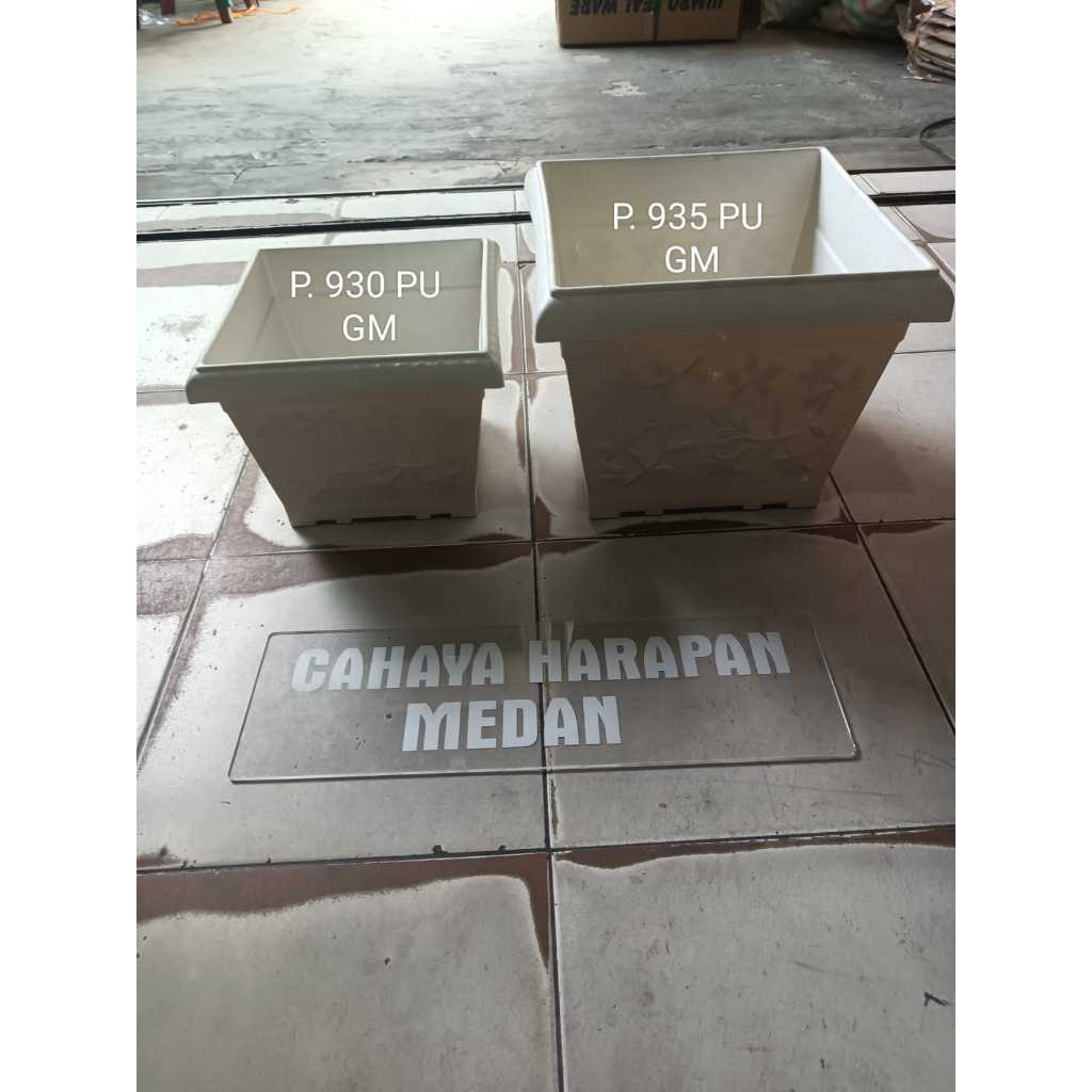 Pot bunga 930 segi putih gm dan Pot bunga 935 segi putih gm