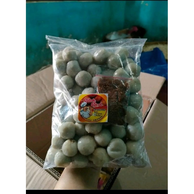 

cilok isi 50 biji Free bumbu tabur