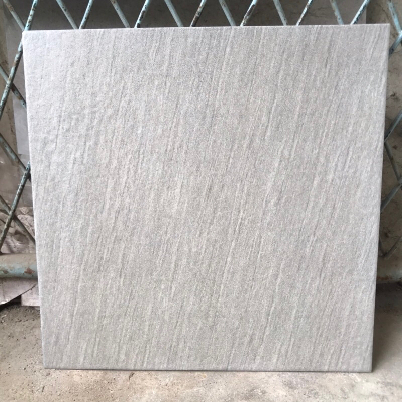 keramik 50x50 abu kasar/ keramik teras / keramik garasi 50x50 motif abu alam kasar)/ keramik motif s