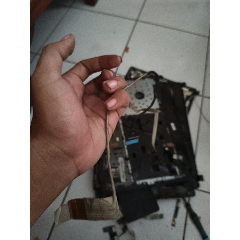 fleksibel lcd laptop Acer 4741 ori