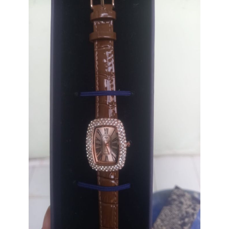 jam tangan wanita OMJ