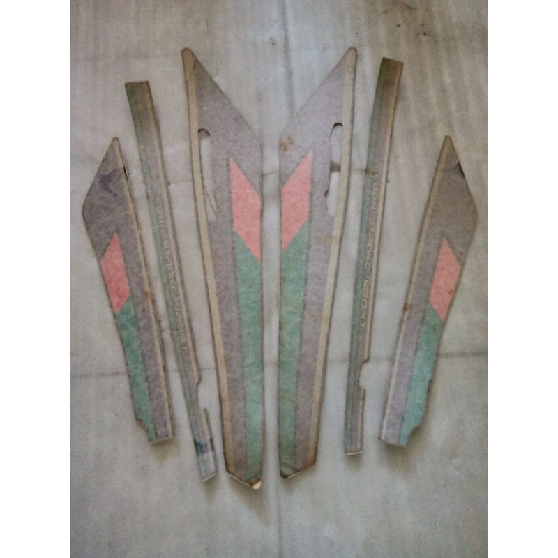 striping stiker list bodi GL max 1993 laminasi nos