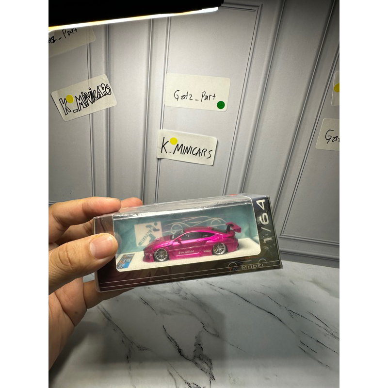 ym model lexus pandem pink resin skala 1:64