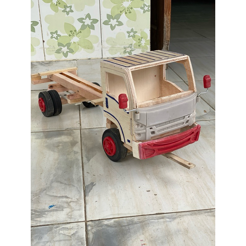 miniatur truck trondol standar pabrik skala 12
