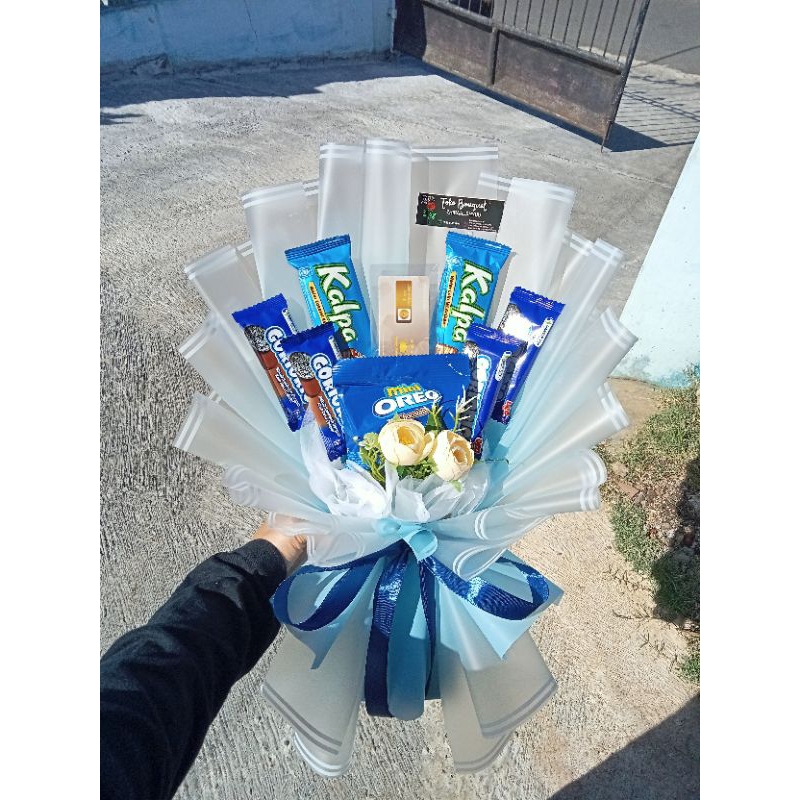 

buket mini baby gold dan snack