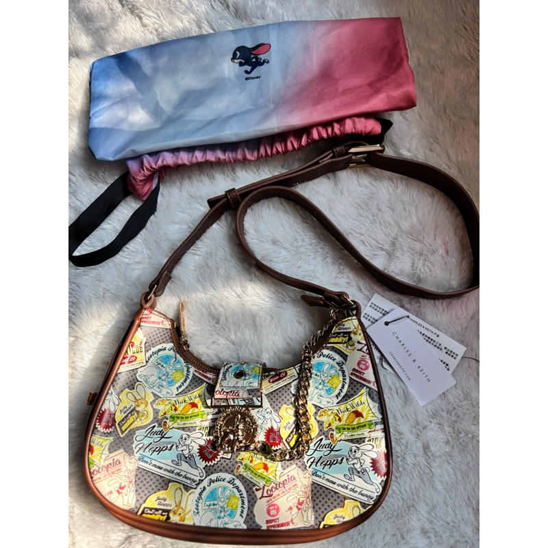Tas charles & keith X disney ( Kw )
