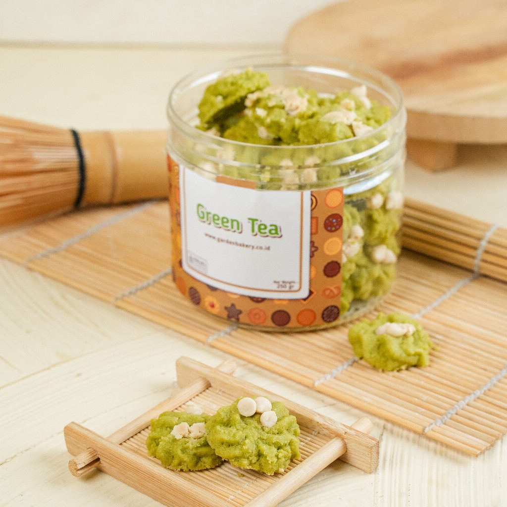 

[PAKET HEMAT 3 TOPLES] Green Tea Premium Cookies Garden Bakery Kue Kering Snacks Makanan Lebaran