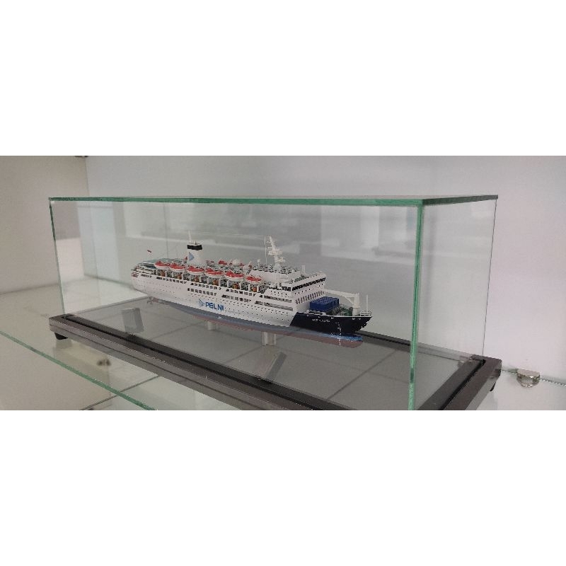 PRE ORDER Miniatur Kapal PELNI 30 cm