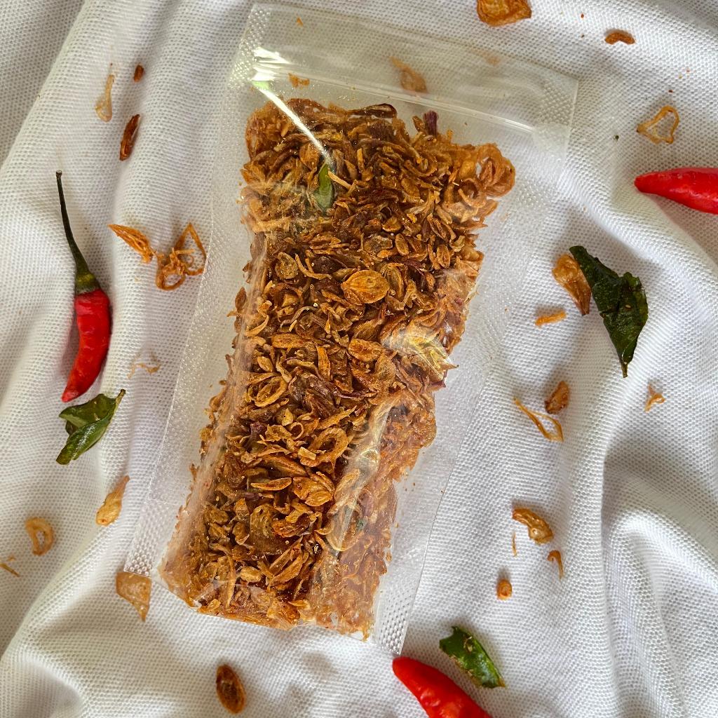 

BAWANG GORENG DAUN JERUK PEDAS