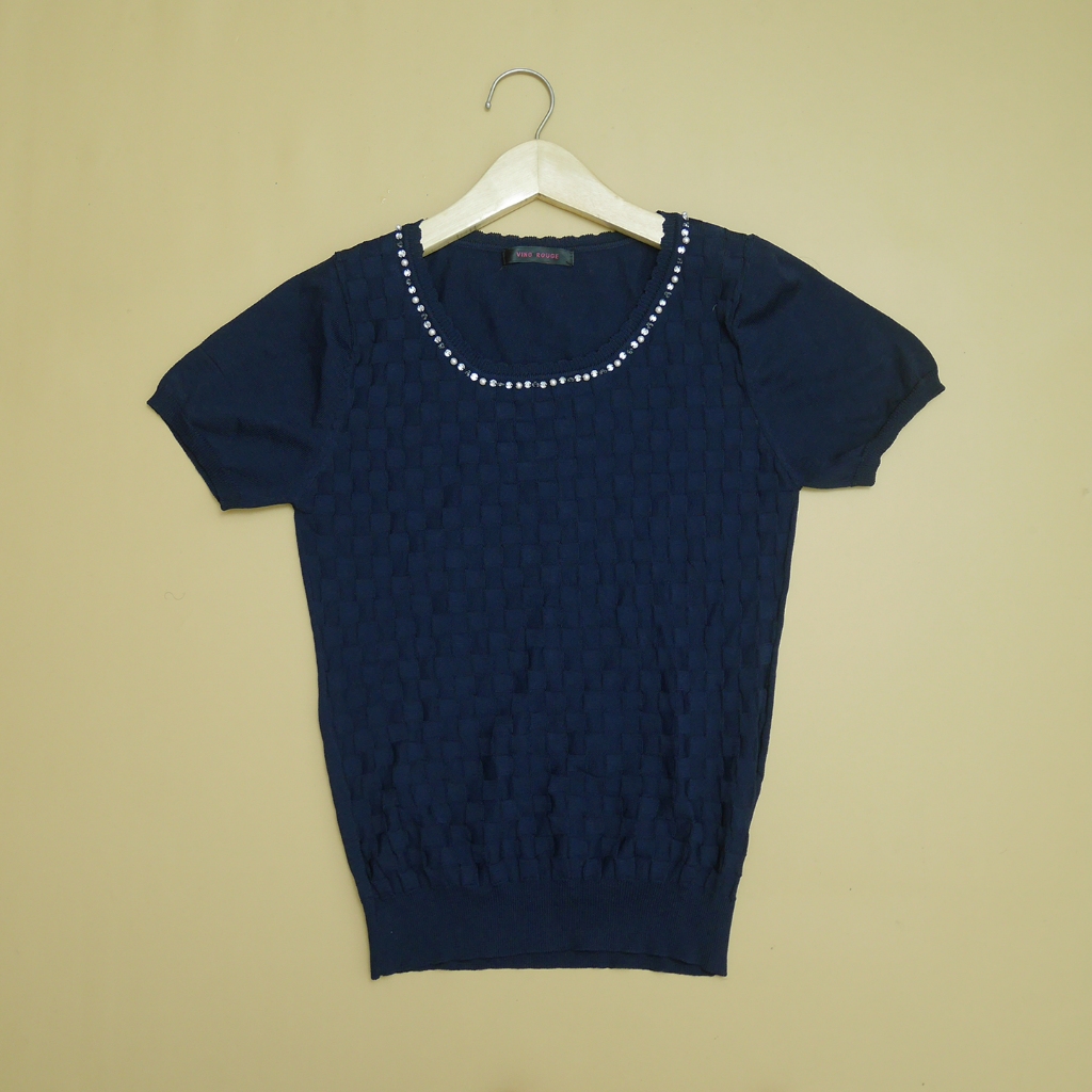 Vino-Rouge 52x36 Kaos Rajut Wanita