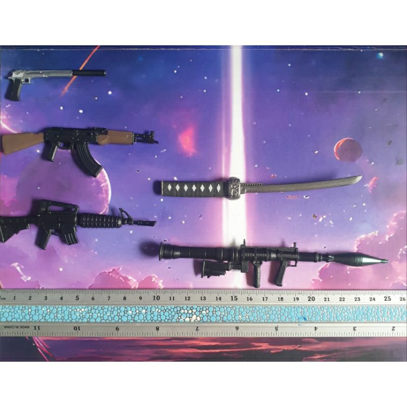 Miniatur senjata untuk action figur original
