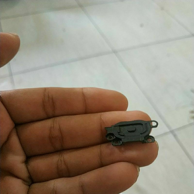 tatakan tombol home bekas Oppo a57 model lama