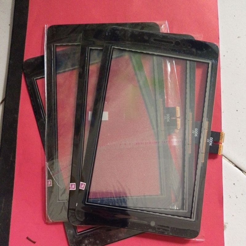 toskrin asus tablet me 175