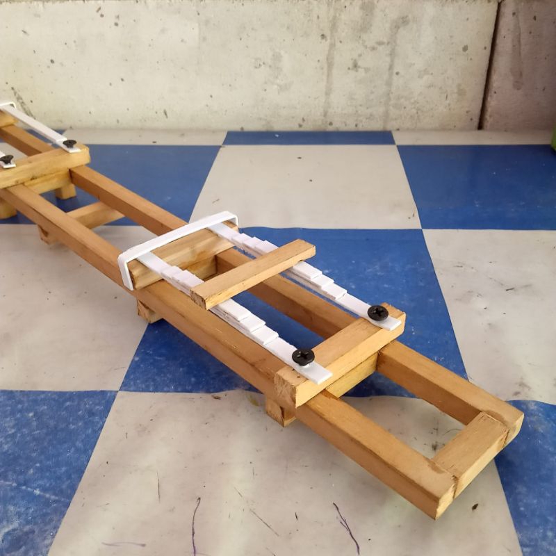 sasis miniatur truk skala 14 COD dana pelajar