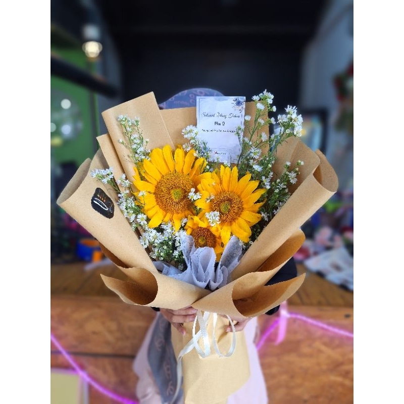 Buket bunga matahari fresh/buket bunga hidup/buket bunga semarang/uly craft/buket bunga matahari hid