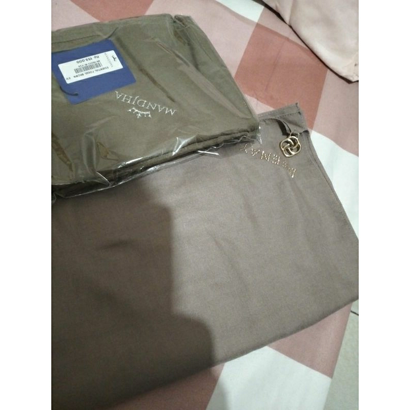Preloved deenay