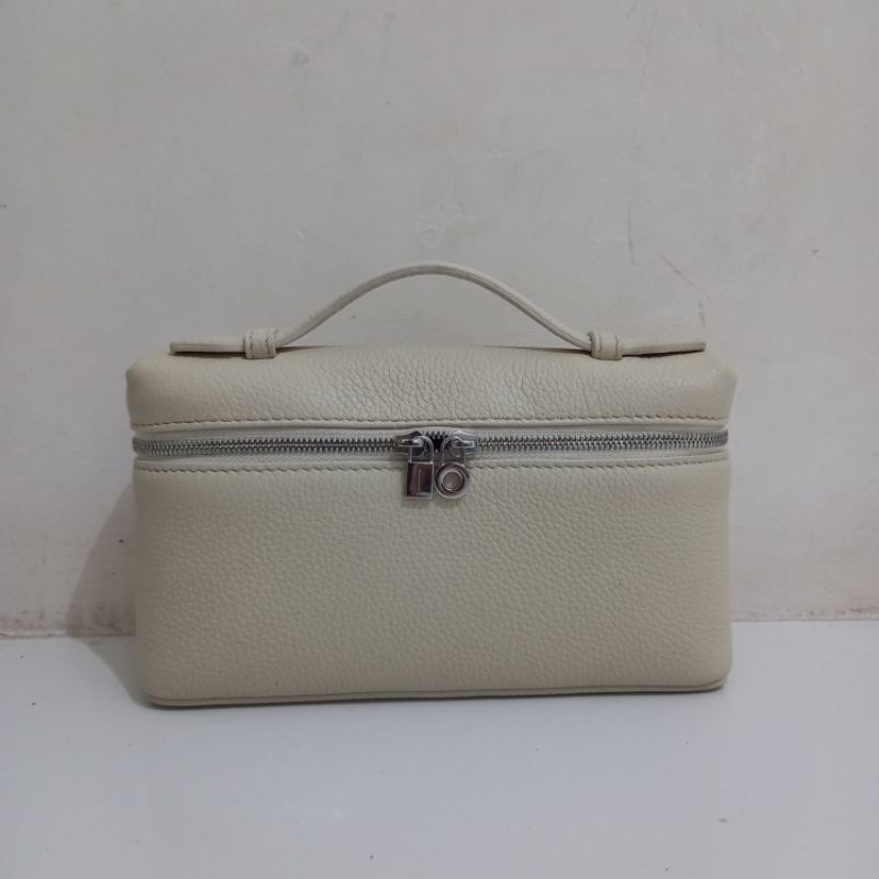 Anonymous Lola Bag L 19 Togo Leather Pochette Bag Tas Kulit Asli Genuine Leather Loro Piana Pouch In