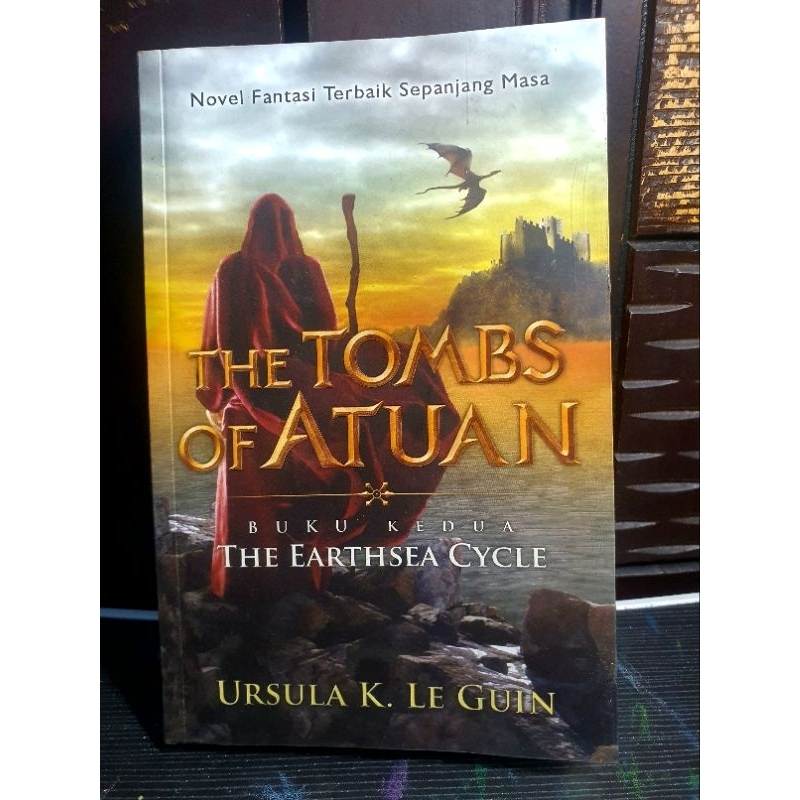 THE TOMBS OF ATUAN - Ursula K. Le Guin - Preloved -