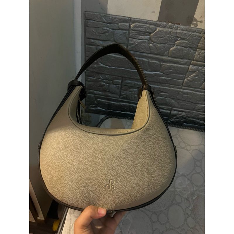 PRELOVED TAS YANG LAGI VIRAL MERK PRIOR BAG