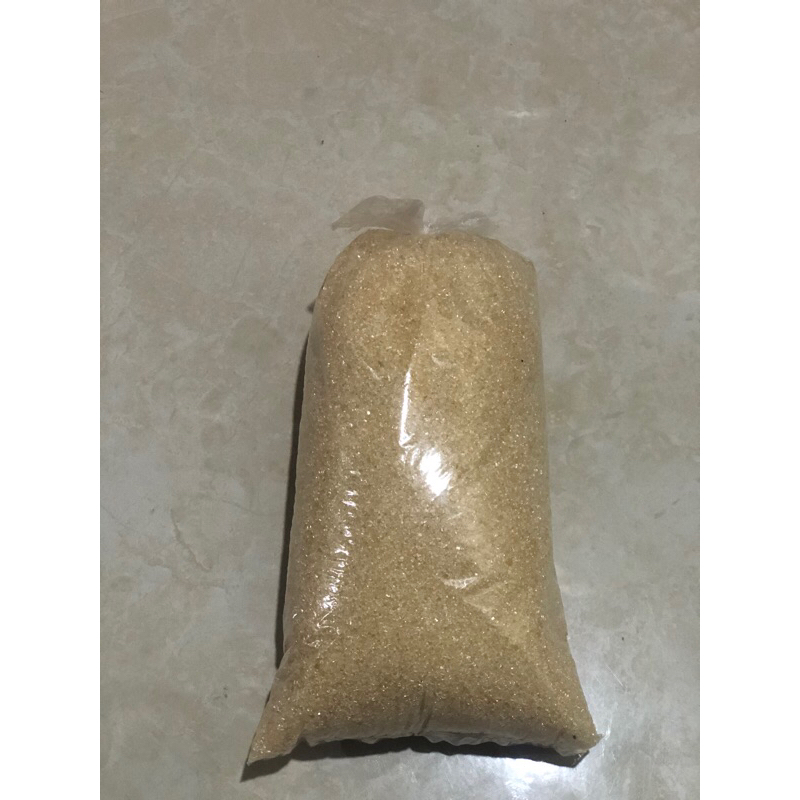

gula pasir 0,5 kg / gula lokal 500 gram