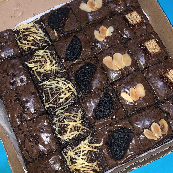 

Brownies Bites Loyang 20x20cm/25 potong (Brownies Panggang / Fudgy)